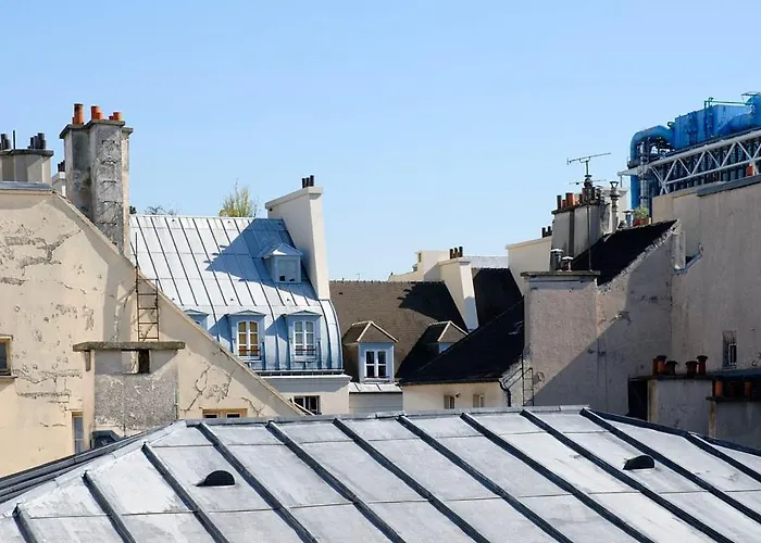 Nest In Paris